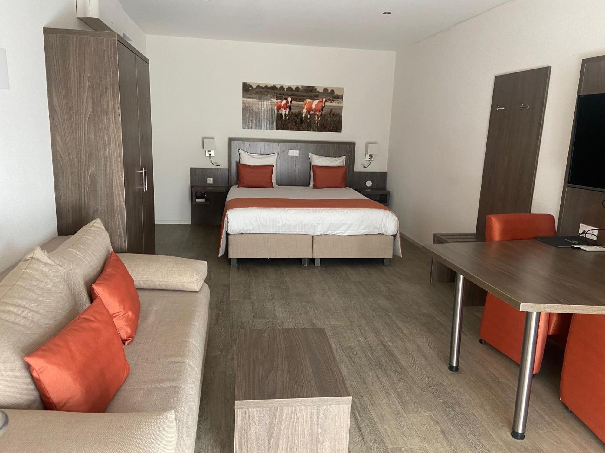 De Twee Linden Hotel Beneden-Leeuwen